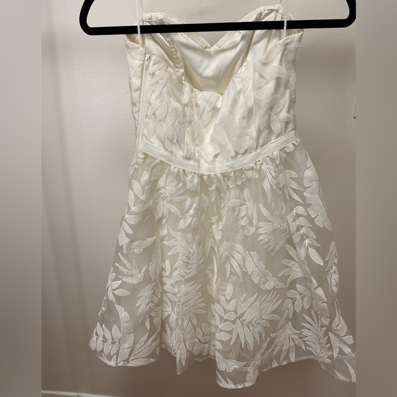 Guess White Strapless Dress - Picture 3 of 4
